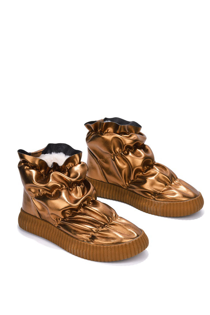 Tahoe With The Girls Metallic Puffer Snow Booties