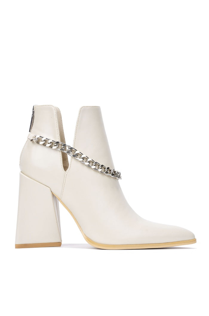 Iva Pointed Toe Ankle Boots