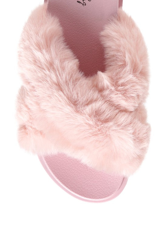 Homebody Faux Fur Slides
