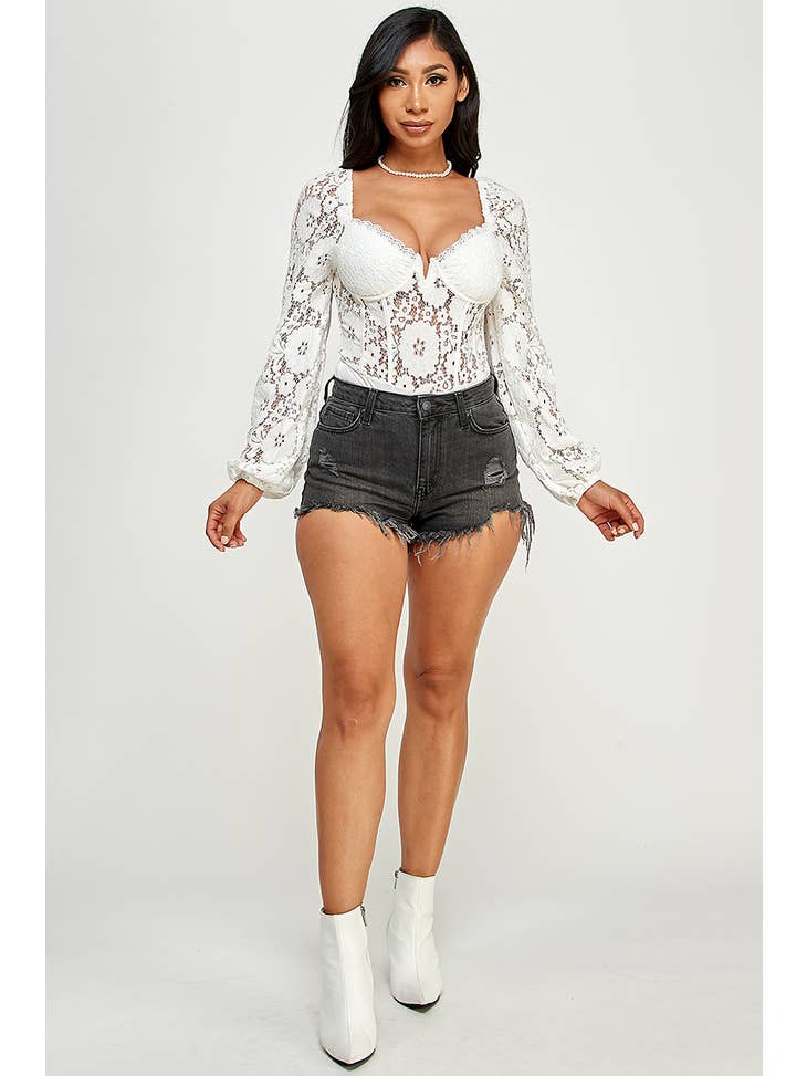 Georgia Lace Sweetheart Neck Long Sleeves Bodysuit