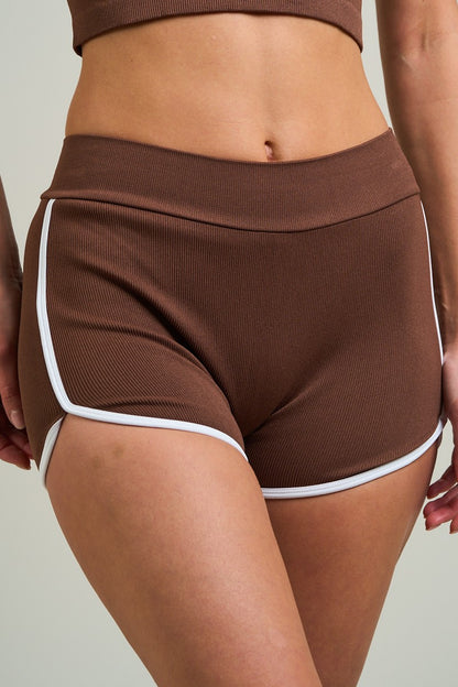 Comfy Peach Seamless Rib Knit Contrast Trim Dolphin Shorts