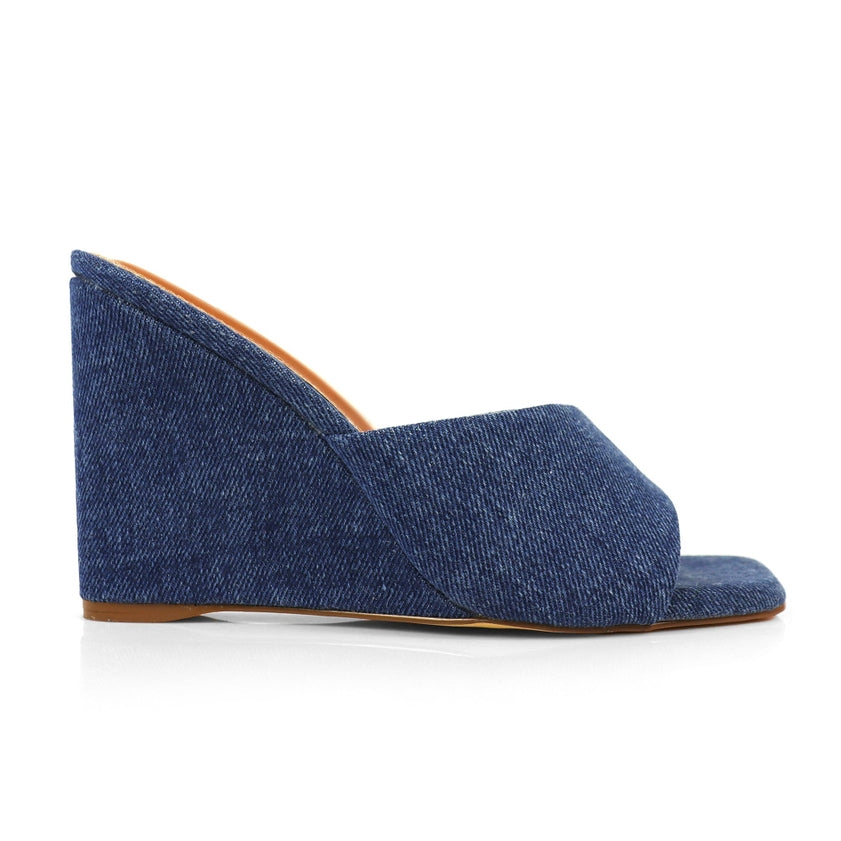 Naomi Peep Toe Square Toe Wedge Sandal