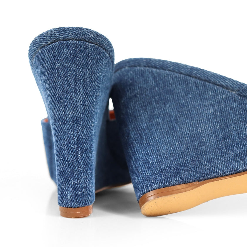 Naomi Peep Toe Square Toe Wedge Sandal