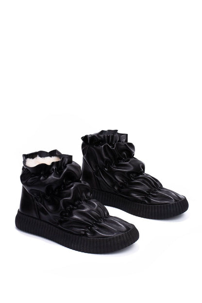 Tahoe With The Girls Metallic Puffer Snow Booties