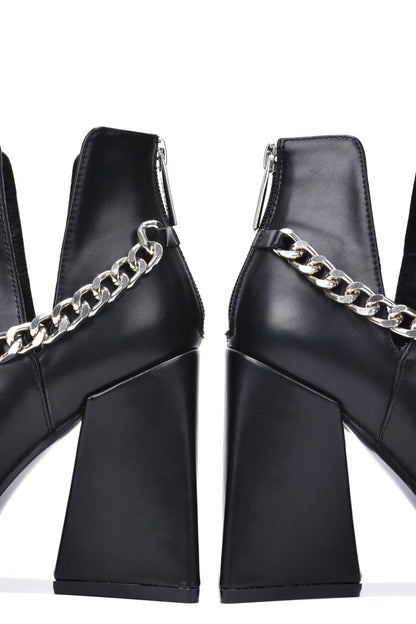Iva Pointed Toe Ankle Boots