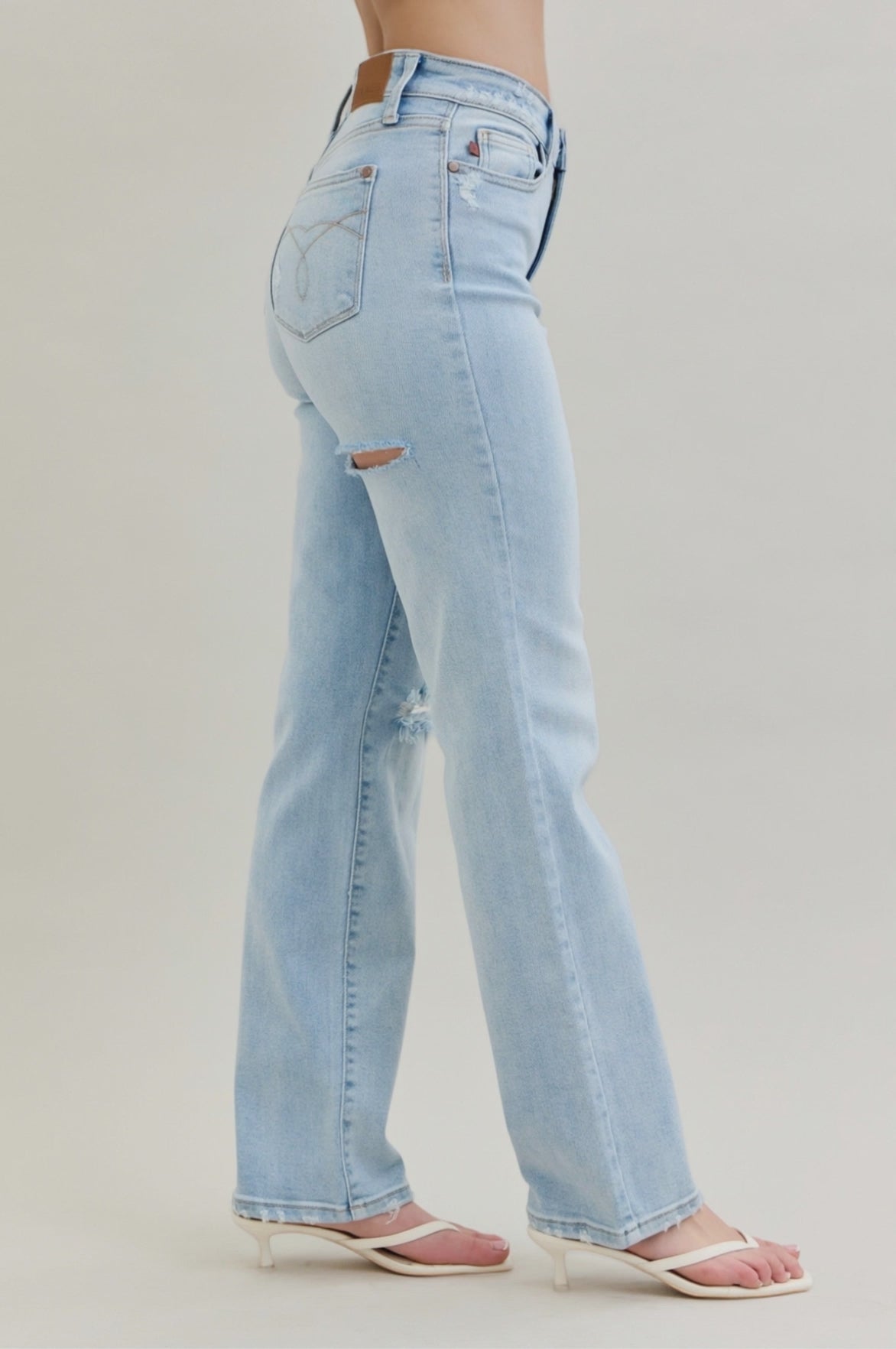 Giselle Distressed Cutout Detail High Waist 90's Straight leg Jeans